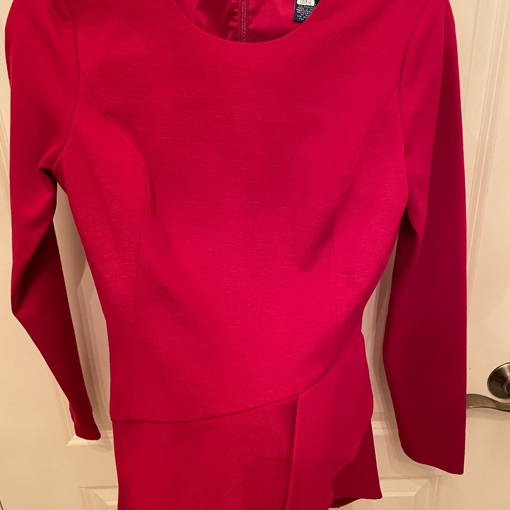 Doncaster Collection Red Top